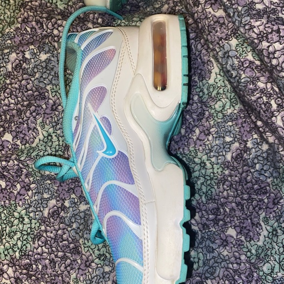 Rainbow nikes - Picture 2 of 3